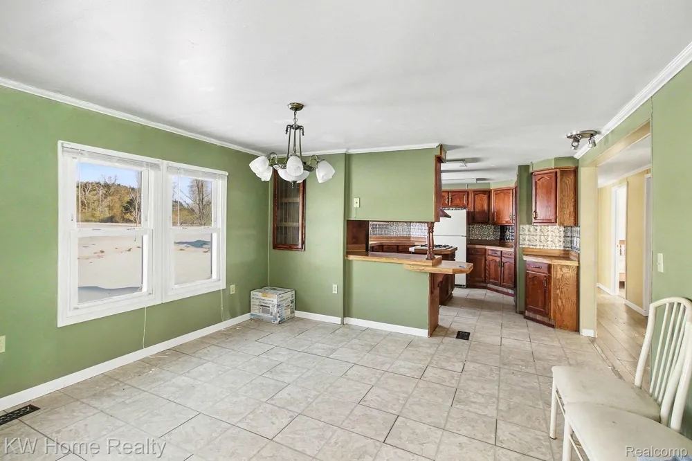 4038 Catlin Road Columbiaville Village, MI 48421