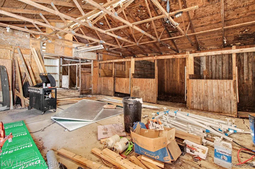 4038 Catlin Road Columbiaville Village, MI 48421