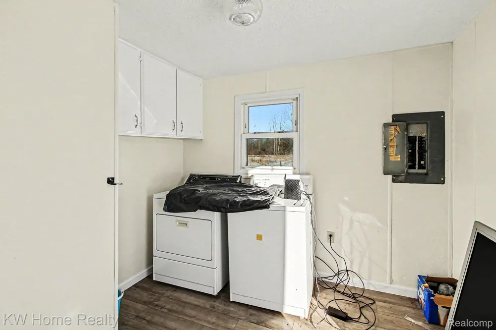 4038 Catlin Road Columbiaville Village, MI 48421