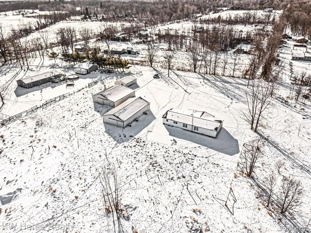 4038 Catlin Road Columbiaville Village, MI 48421