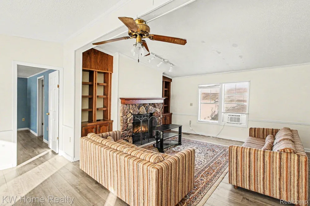 4038 Catlin Road Columbiaville Village, MI 48421
