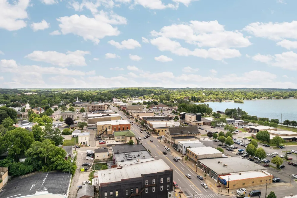 301 Lake Street #104 Cadillac City, MI 49601
