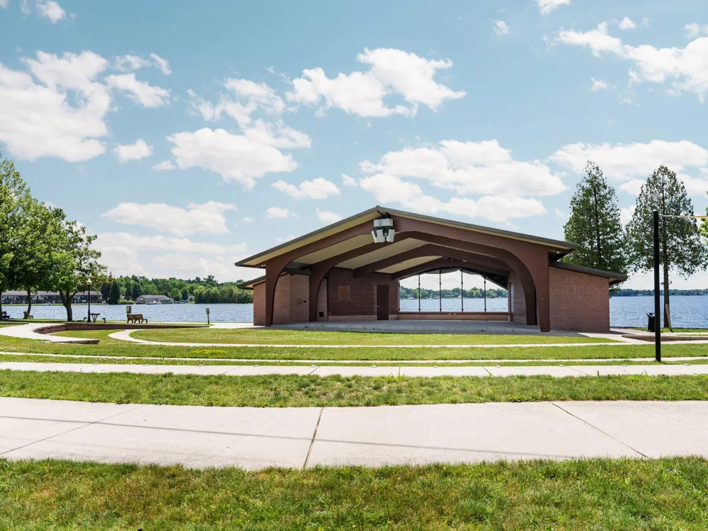 301 Lake Street #104 Cadillac City, MI 49601