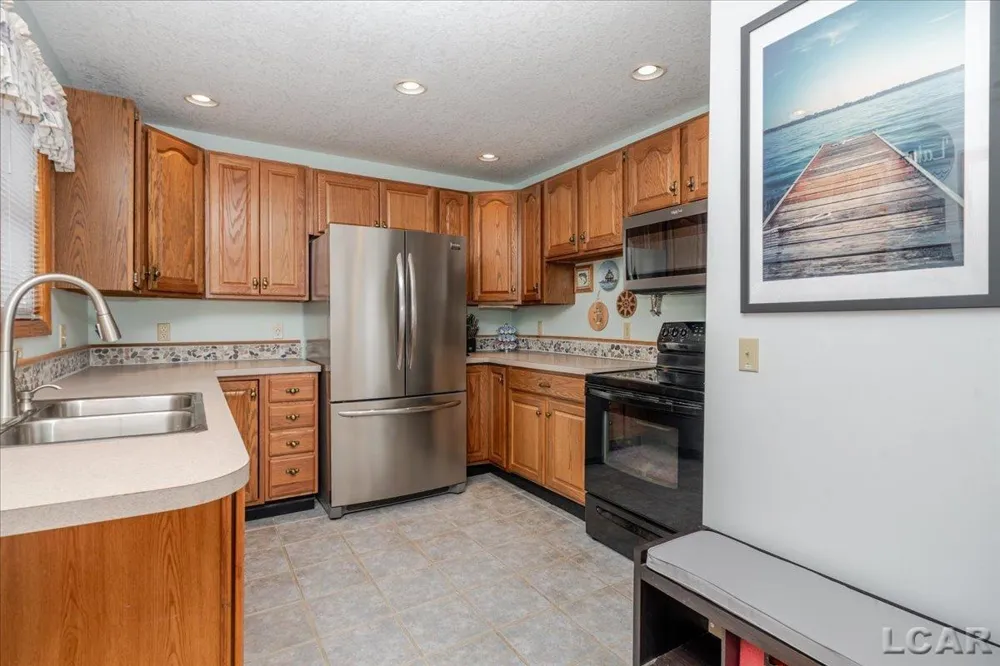 9920 W Ferndale Drive Rollin Township, MI 49253
