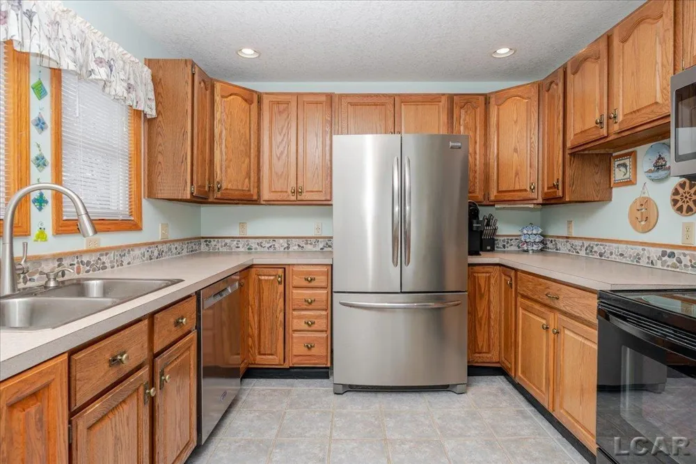 9920 W Ferndale Drive Rollin Township, MI 49253
