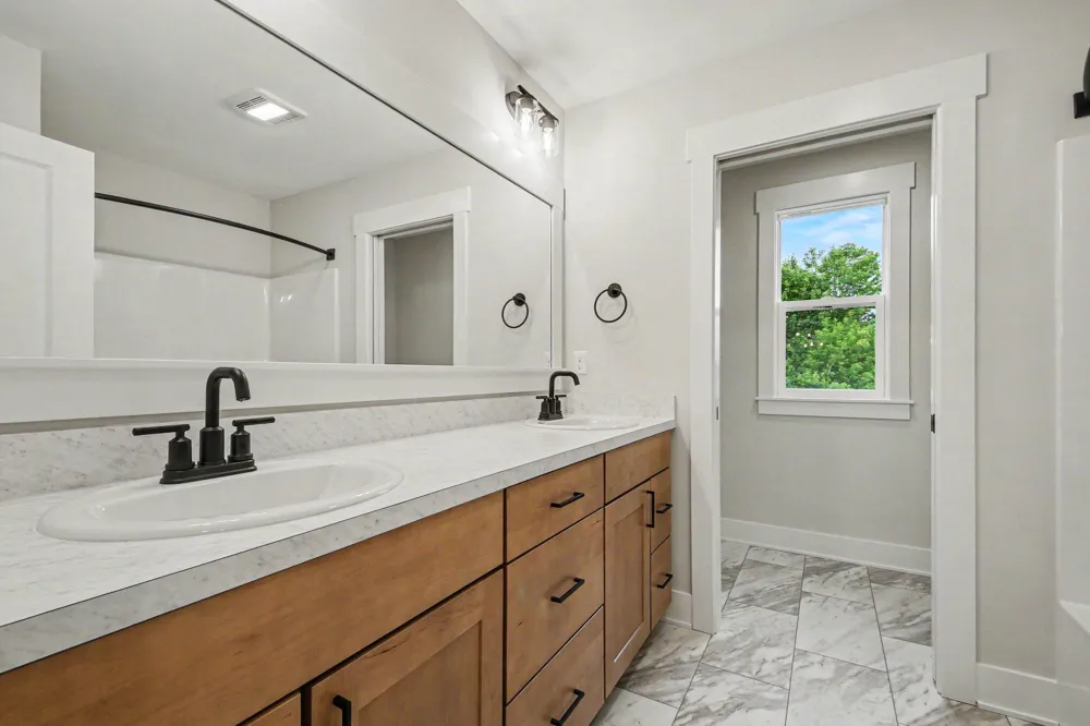 8670 Bosque Drive SE Caledonia Township, MI 49316