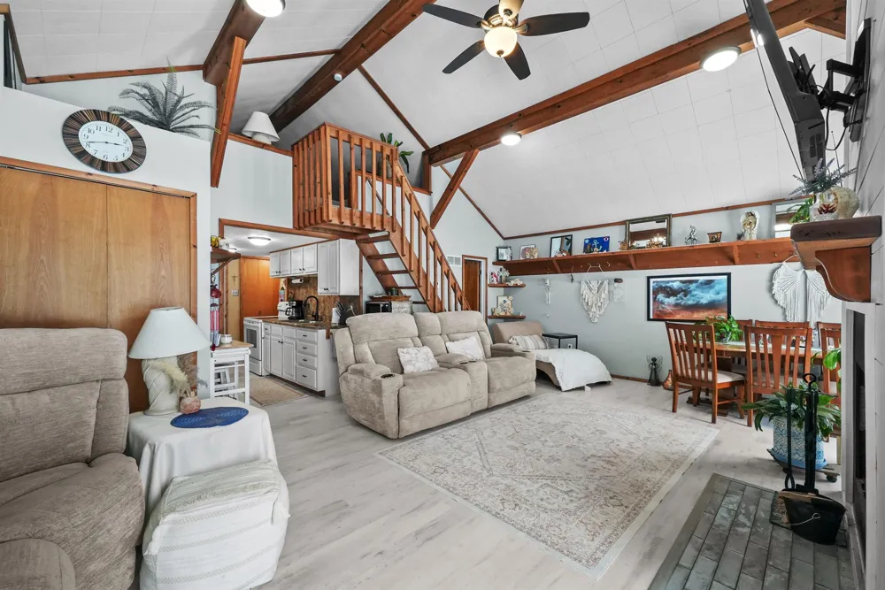 2183 Wenonah Trail Caldwell Township, MI 49651
