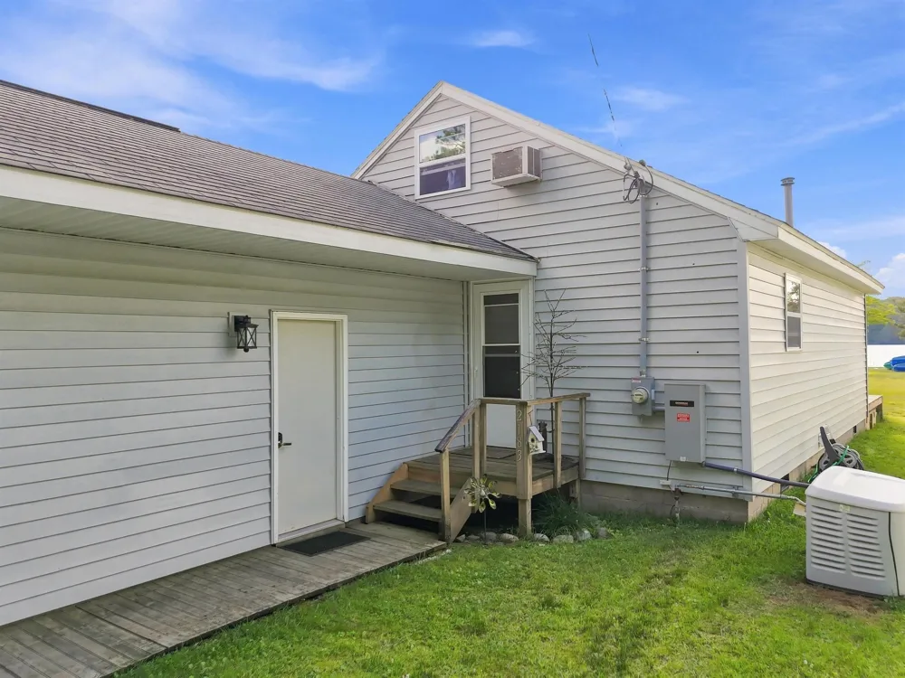2183 Wenonah Trail Caldwell Township, MI 49651