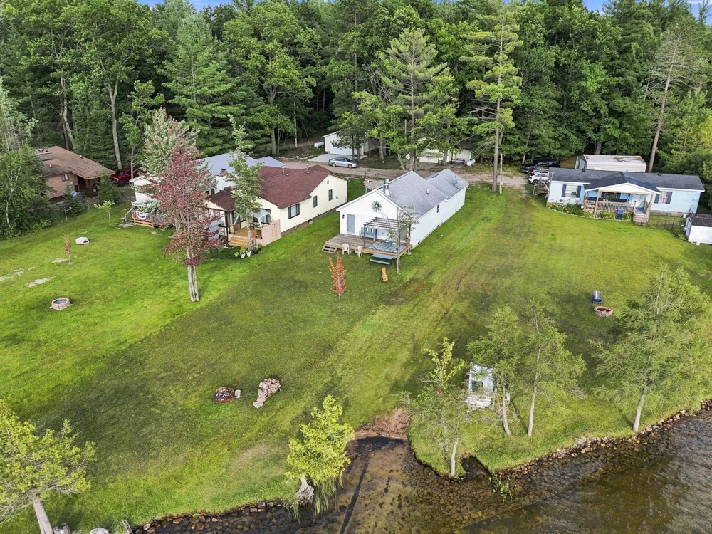 2183 Wenonah Trail Caldwell Township, MI 49651