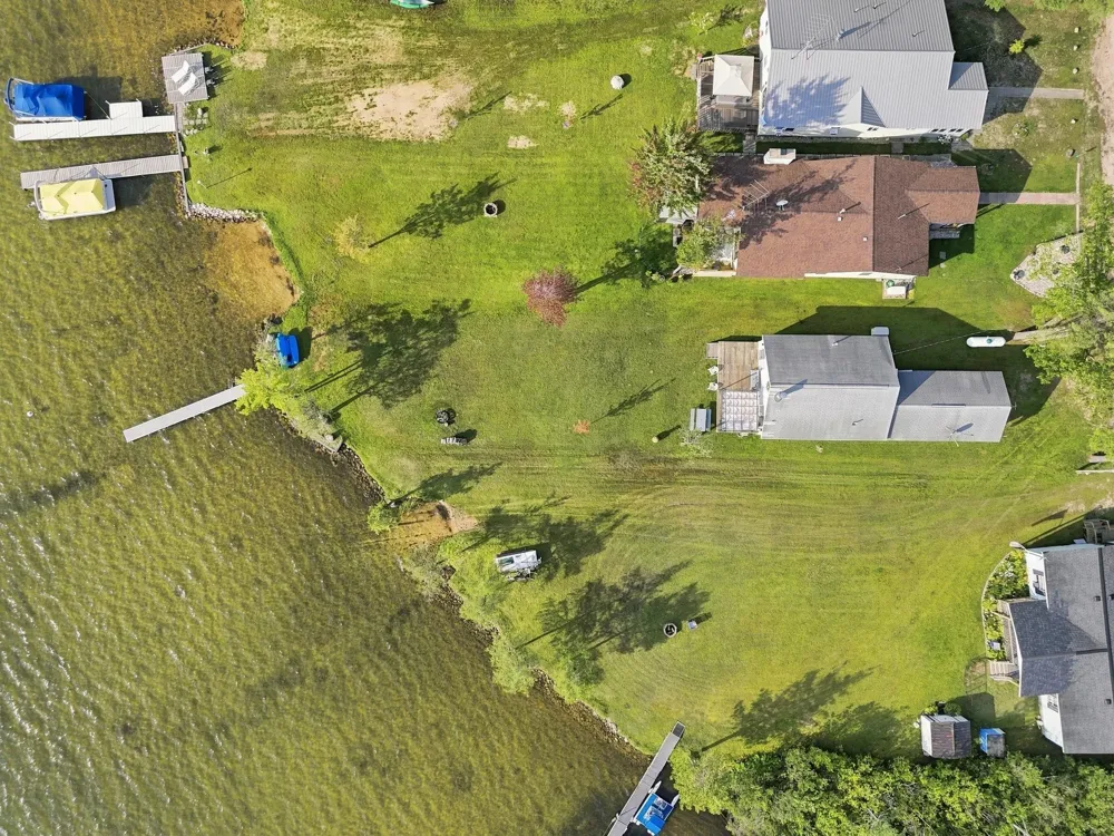 2183 Wenonah Trail Caldwell Township, MI 49651