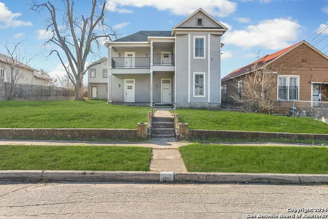 918 Dawson St San Antonio, TX 78202