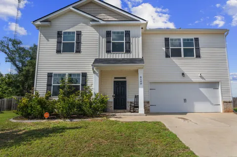 6100 Vermilion Loop