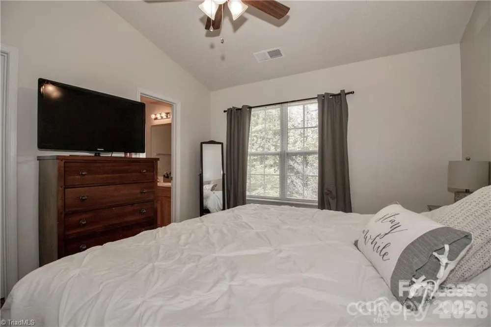 137 Lynch Circle Mooresville, NC 28117