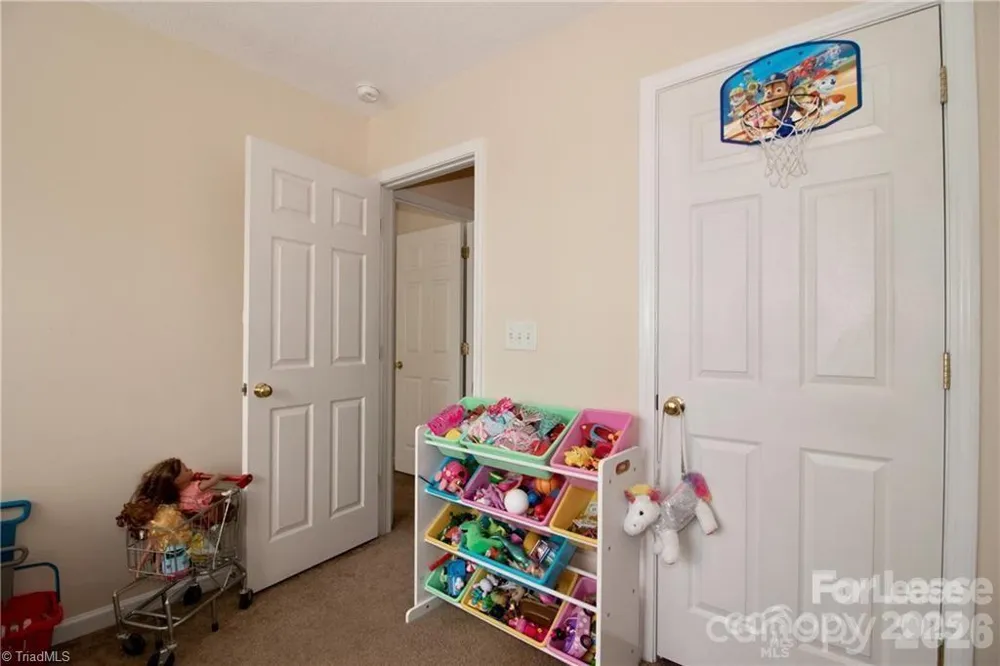 137 Lynch Circle Mooresville, NC 28117