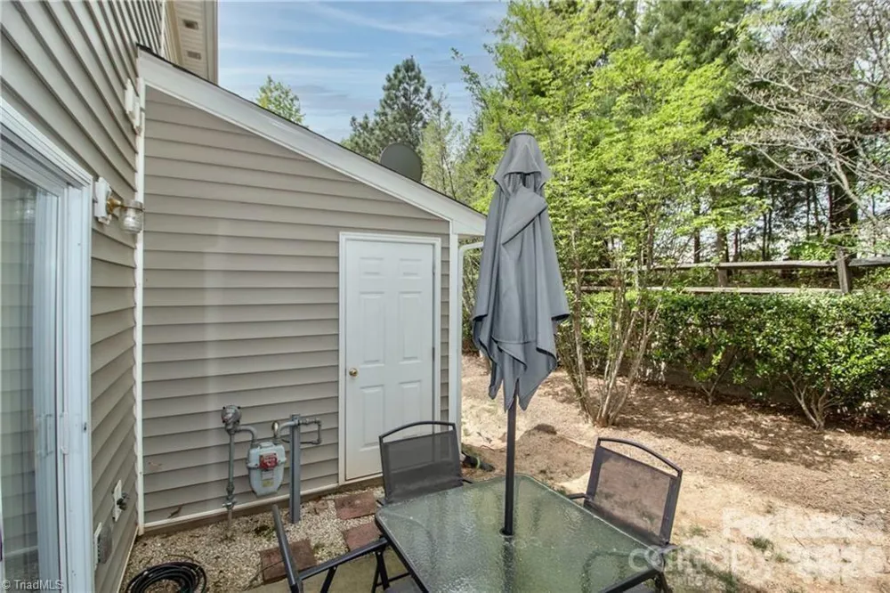 137 Lynch Circle Mooresville, NC 28117