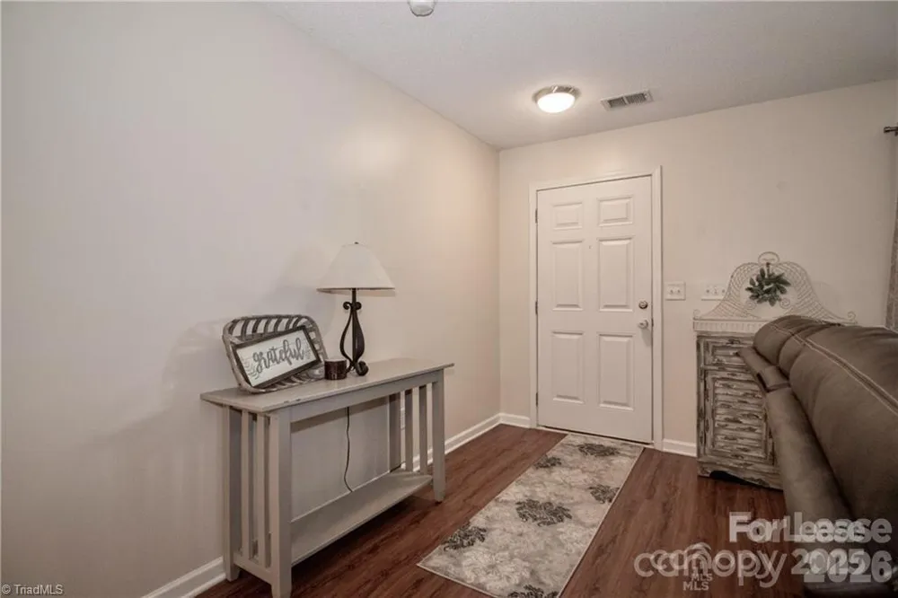 137 Lynch Circle Mooresville, NC 28117