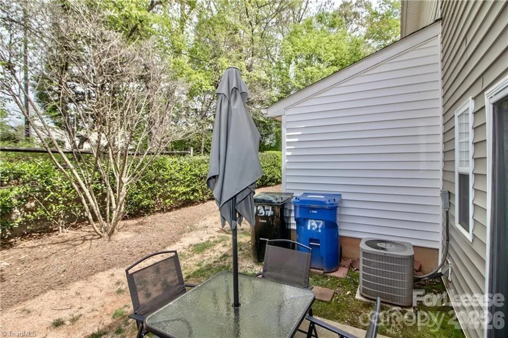 137 Lynch Circle Mooresville, NC 28117