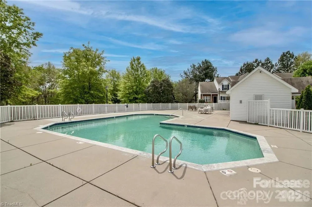 137 Lynch Circle Mooresville, NC 28117
