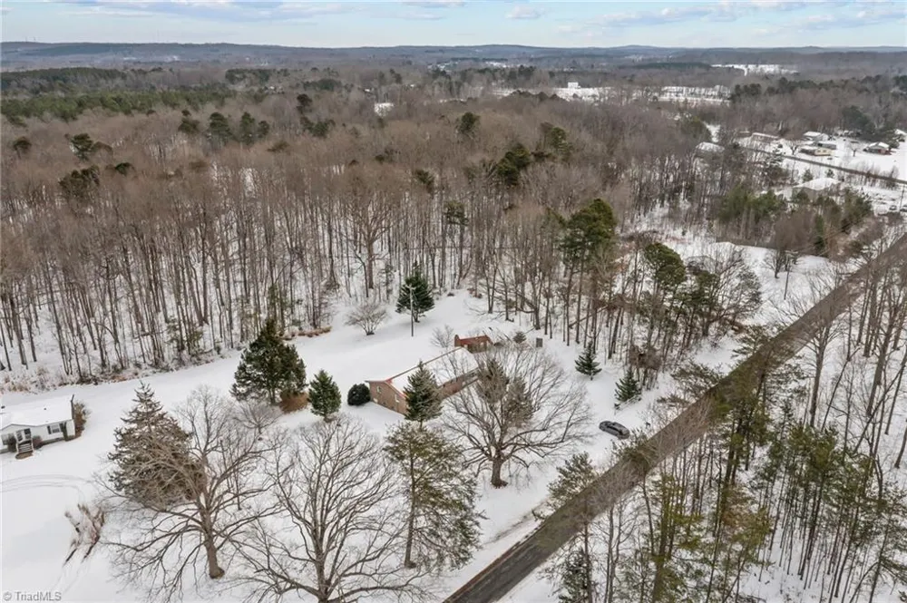 6416 Patterson Road Snow Camp, NC 27349