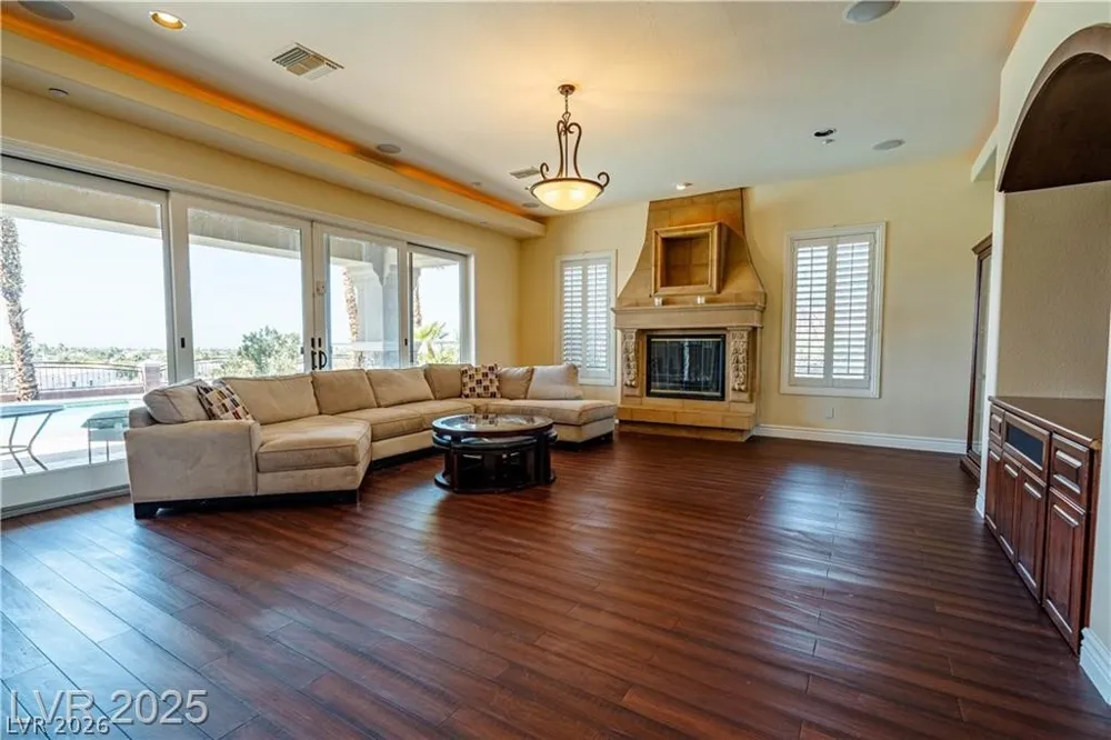 861 Majestic Ridge Court Henderson, NV 89052