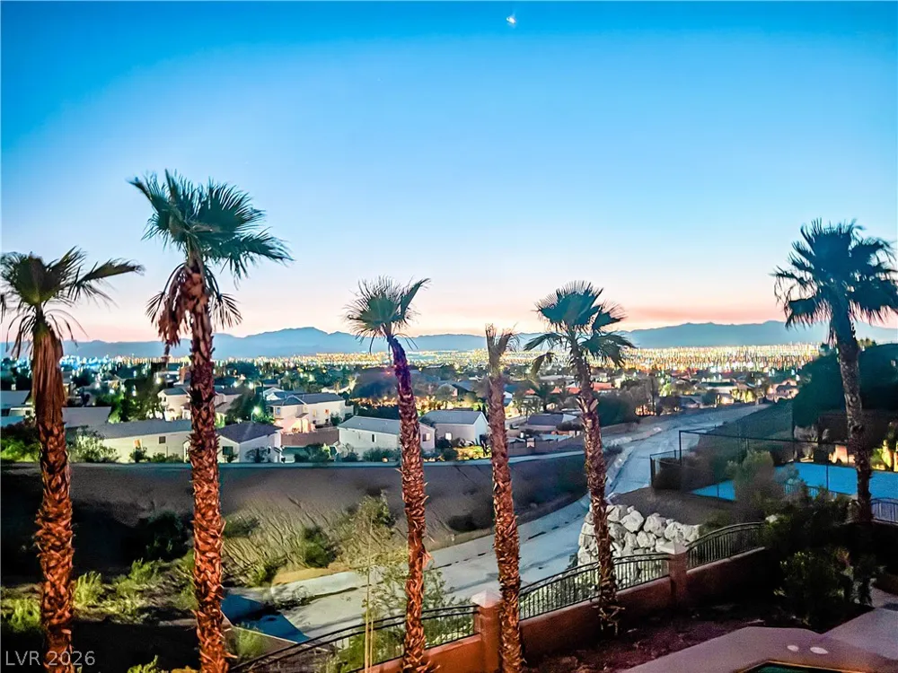 861 Majestic Ridge Court Henderson, NV 89052