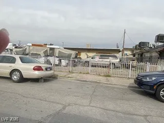 2529 Valley Street Las Vegas, NV 89101