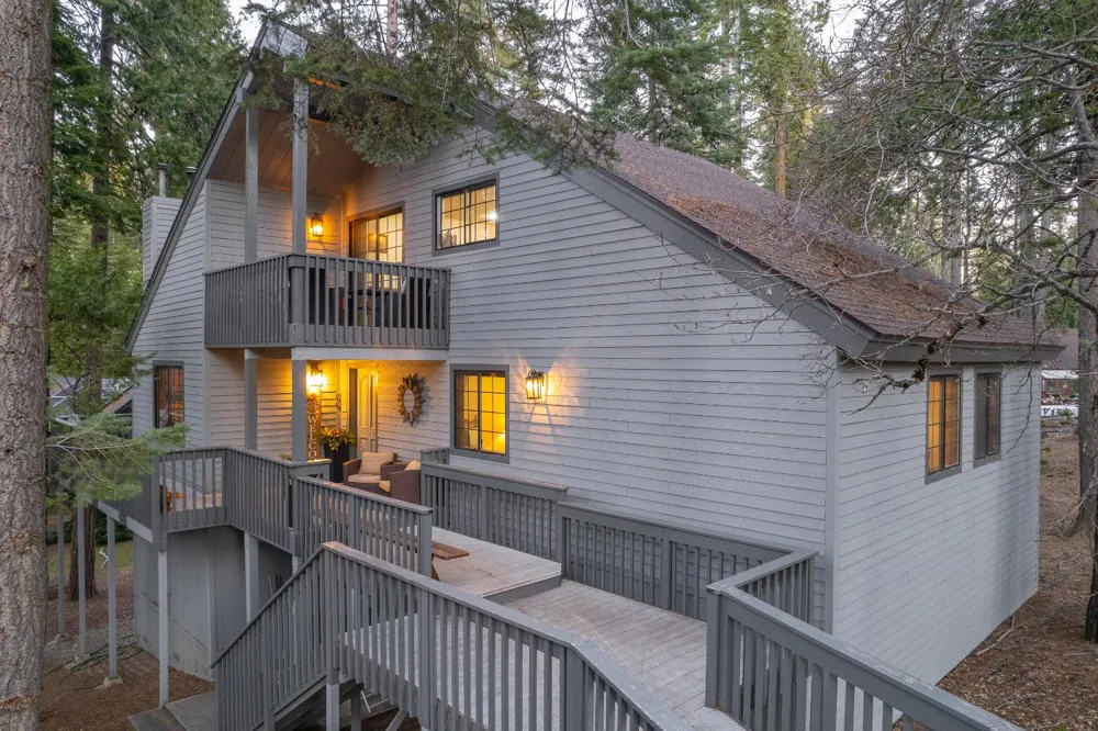 39095 Ridge Rd Shaver Lake, CA 93664