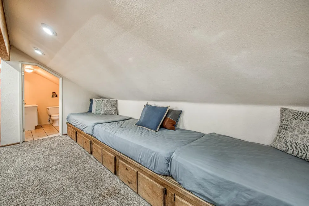 39095 Ridge Rd Shaver Lake, CA 93664