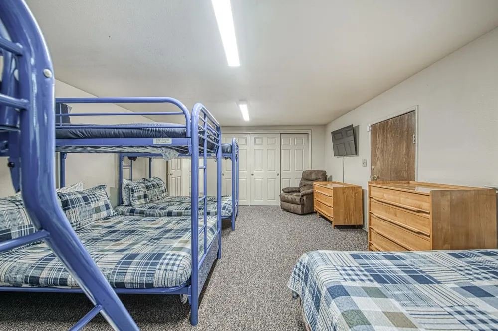 39095 Ridge Rd Shaver Lake, CA 93664