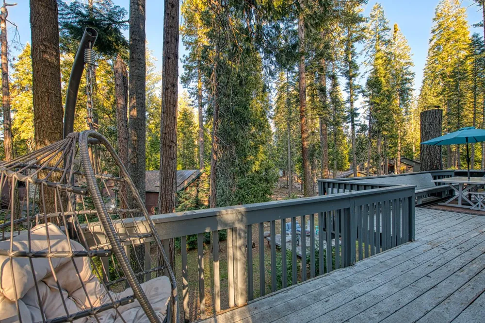 39095 Ridge Rd Shaver Lake, CA 93664