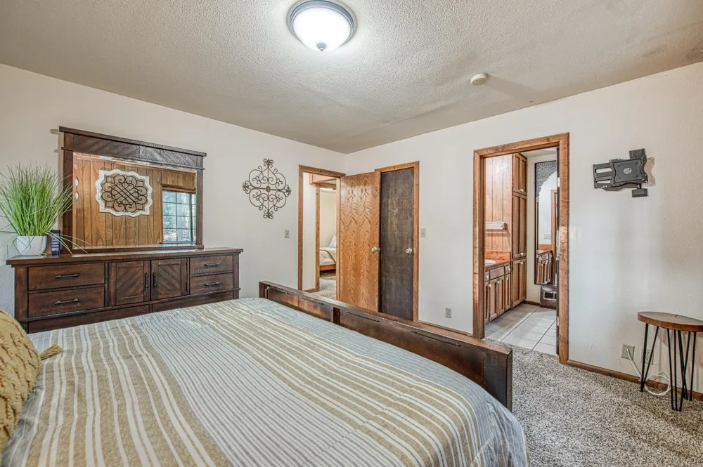 39095 Ridge Rd Shaver Lake, CA 93664