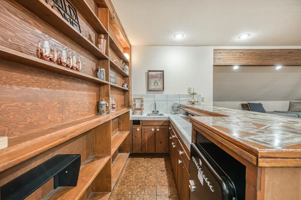 39095 Ridge Rd Shaver Lake, CA 93664