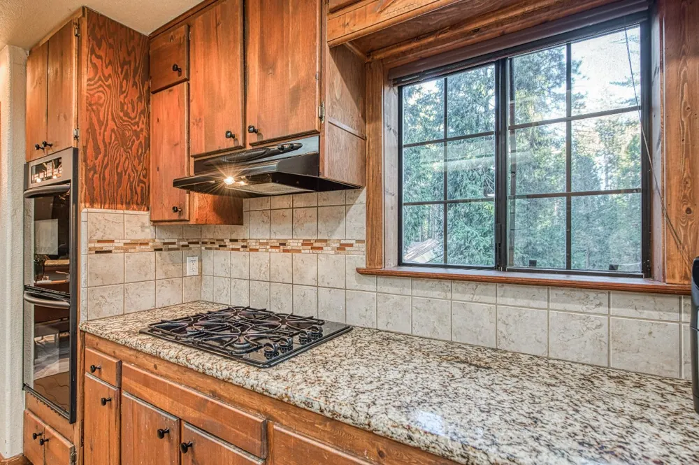 39095 Ridge Rd Shaver Lake, CA 93664