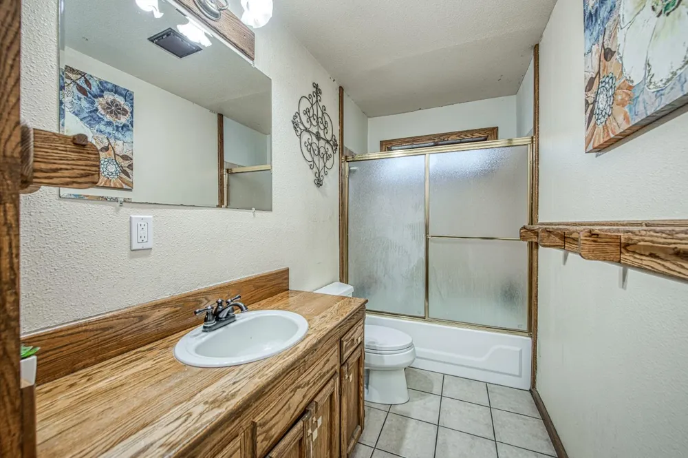 39095 Ridge Rd Shaver Lake, CA 93664