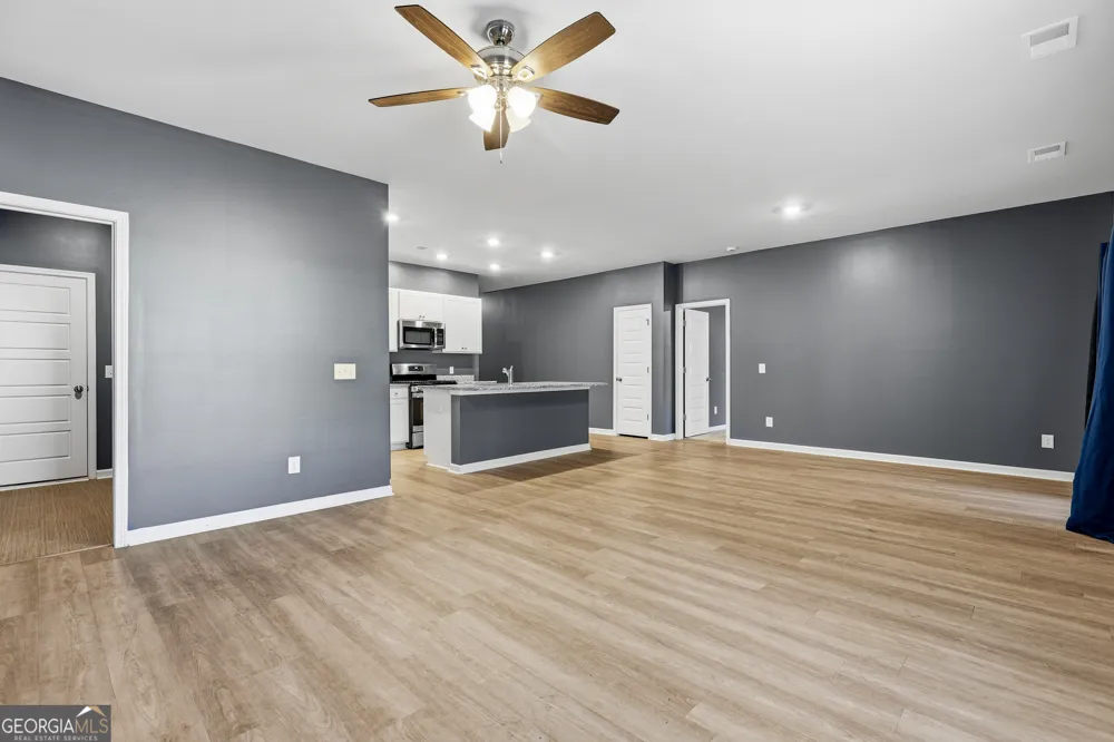 305 Lillian ST Rincon, GA 31326