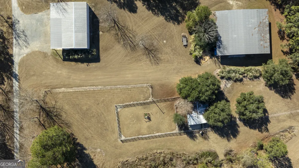 2685 Carters Bridge RD Claxton, GA 30417