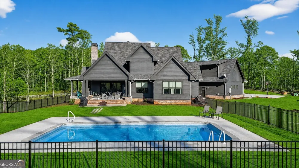 285 Dial Mill RD Oxford, GA 30054