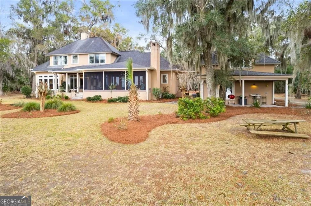 1045 River Club RD NE Townsend, GA 31331