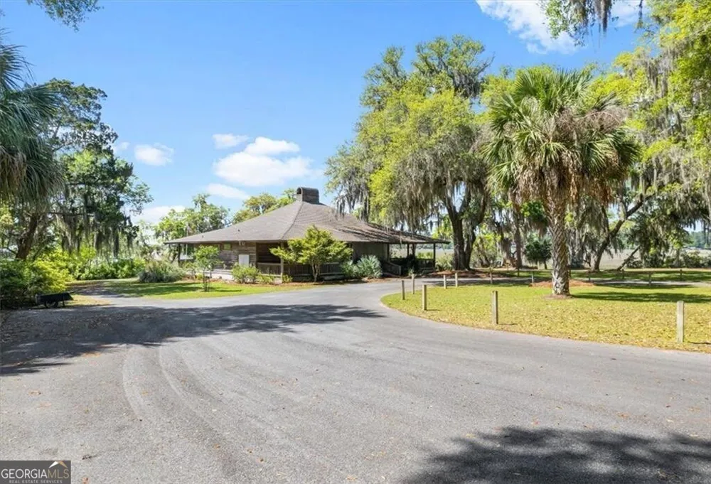 1045 River Club RD NE Townsend, GA 31331