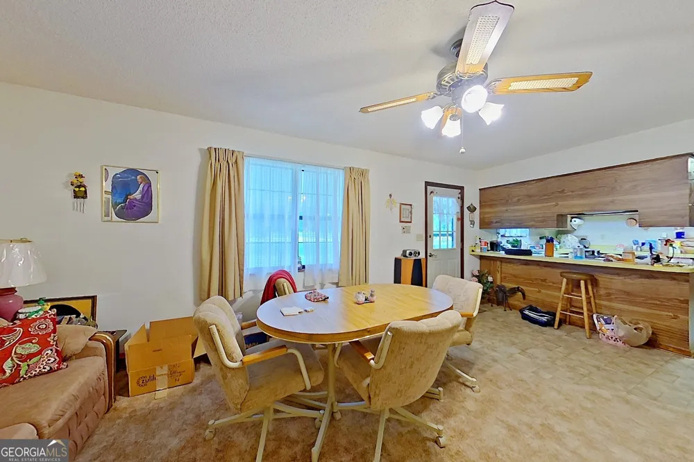 2142 Ben Couch RD Blackshear, GA 31516