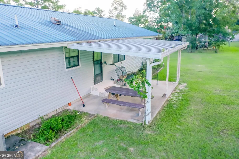 2142 Ben Couch RD Blackshear, GA 31516
