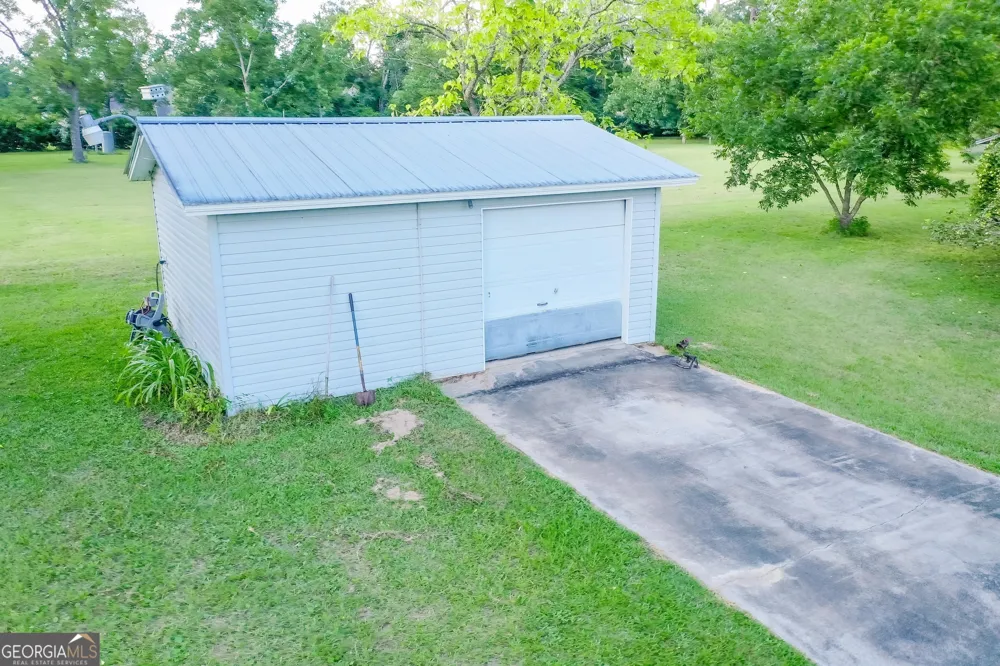 2142 Ben Couch RD Blackshear, GA 31516