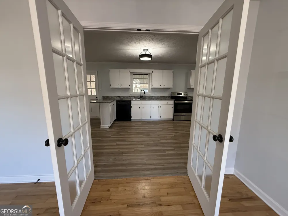 1612 Knox ST Dublin, GA 31021