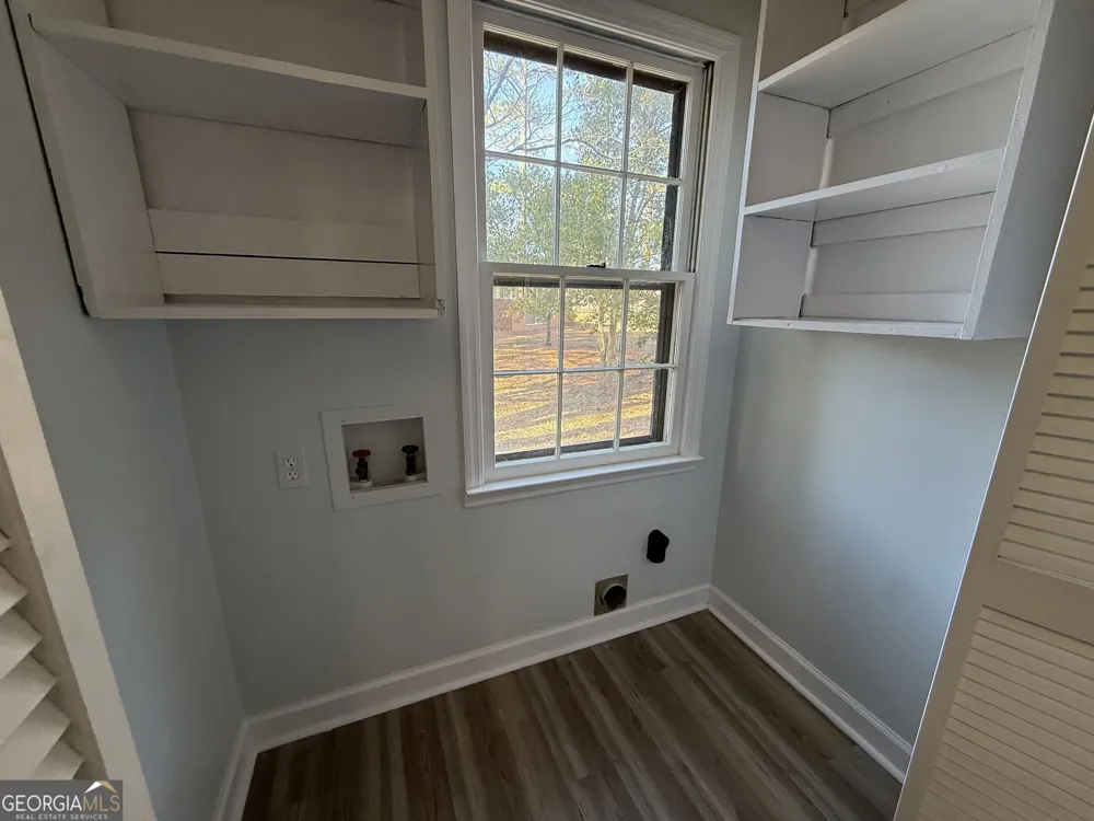 1612 Knox ST Dublin, GA 31021