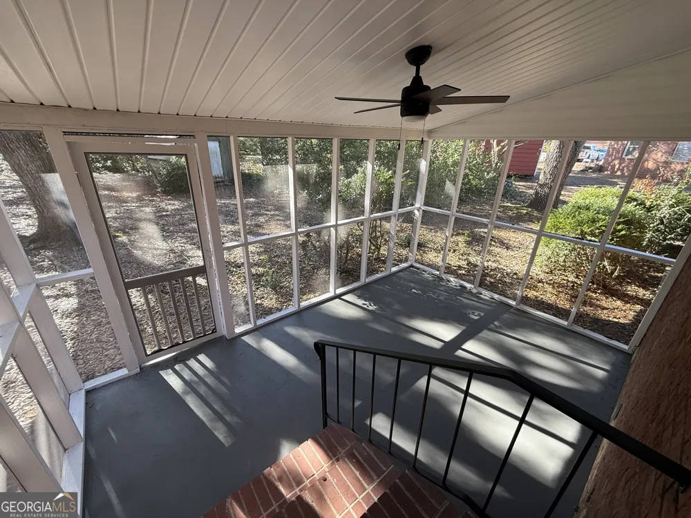 1612 Knox ST Dublin, GA 31021