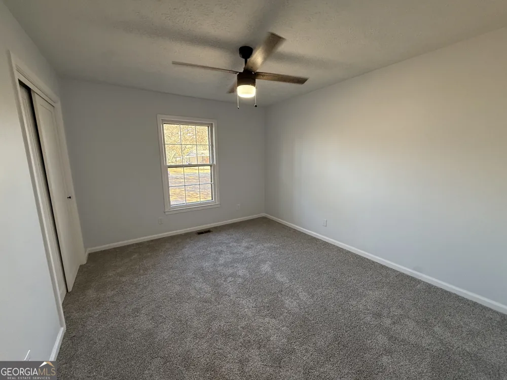 1612 Knox ST Dublin, GA 31021