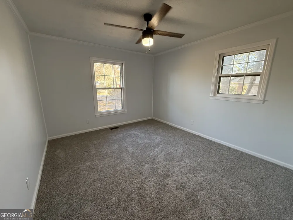 1612 Knox ST Dublin, GA 31021