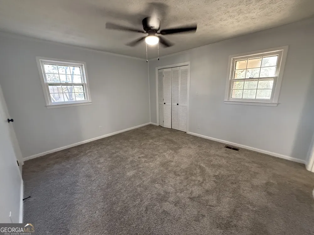 1612 Knox ST Dublin, GA 31021