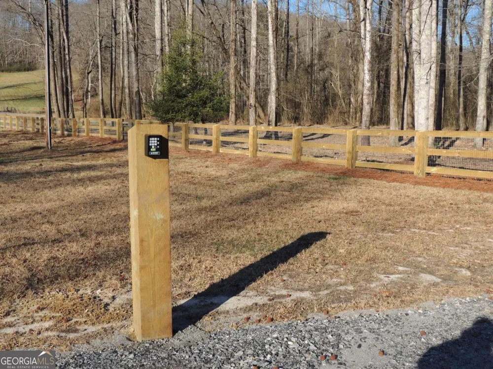 209 Horton RD Dahlonega, GA 30533