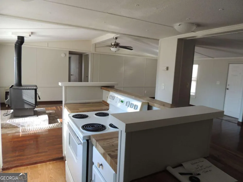 209 Horton RD Dahlonega, GA 30533